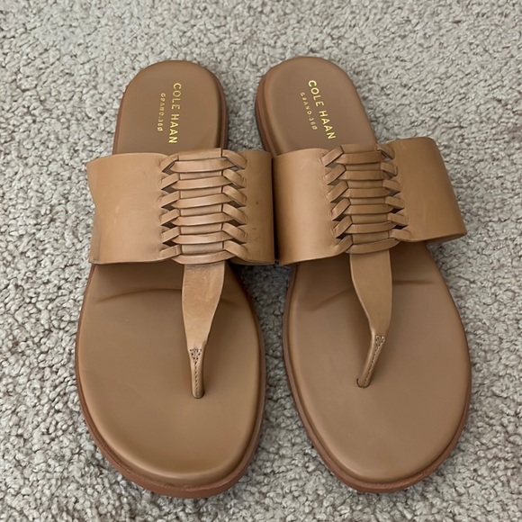 Cole haan sandals - Picture 1 of 3
